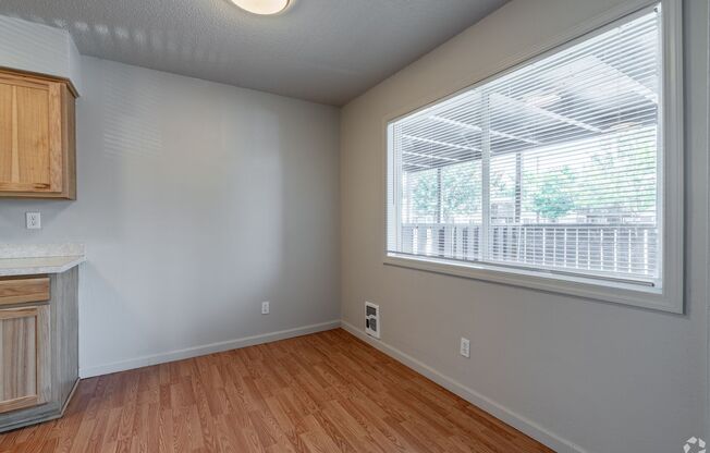 Willow Lake Apartments