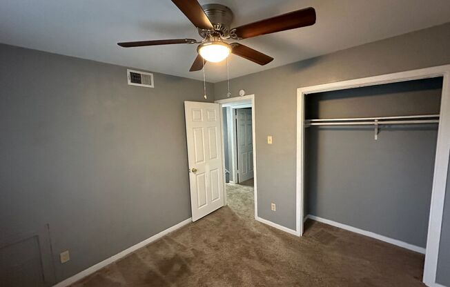 2 beds, 2 baths, $1,375
