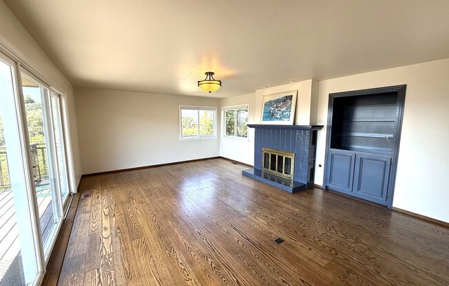 4BD/3.5BA HOME - GREENBRAE HILLS - STUNNING PANORAMIC VIEWS, HEATED POOL & SPA!