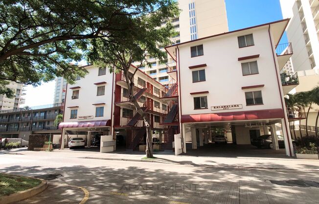 Kalamalama Apartments