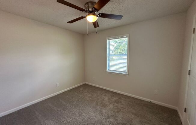 2 beds, 1 bath, $850