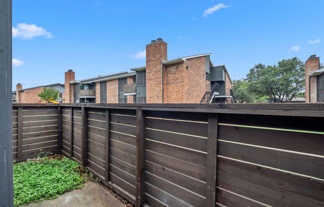 2 beds, 2 baths, 940 sqft, $1,499, Unit 424