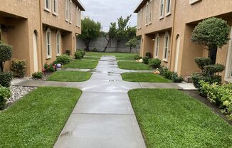 Spacious Townhome in Desirable Fairfield Area