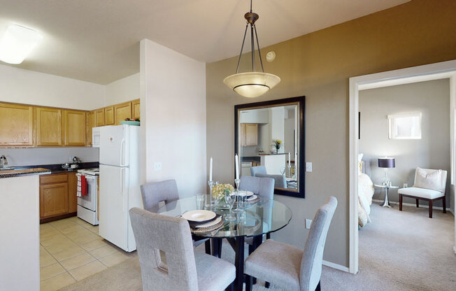 Welcome to Dobson Towne Centre Apartment Homes