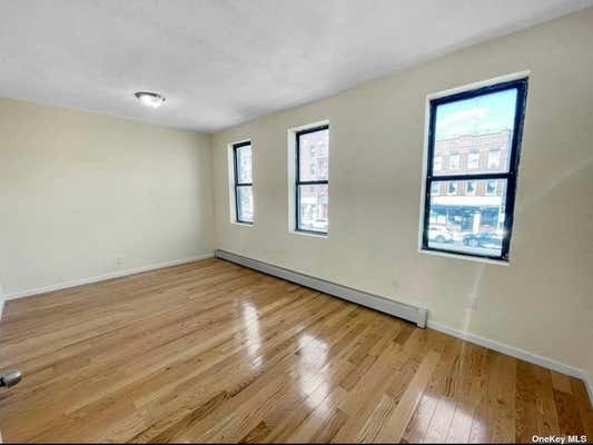 3 beds, 1 bath, $3,500