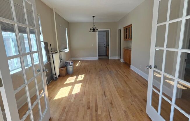 2118 Dupont Avenue S