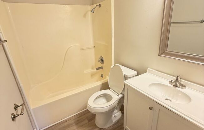 2 beds, 2 baths, 1,055 sqft, $1,200, Unit 1218