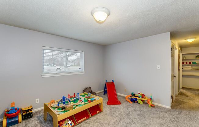 4 beds, 2 baths, $1,850