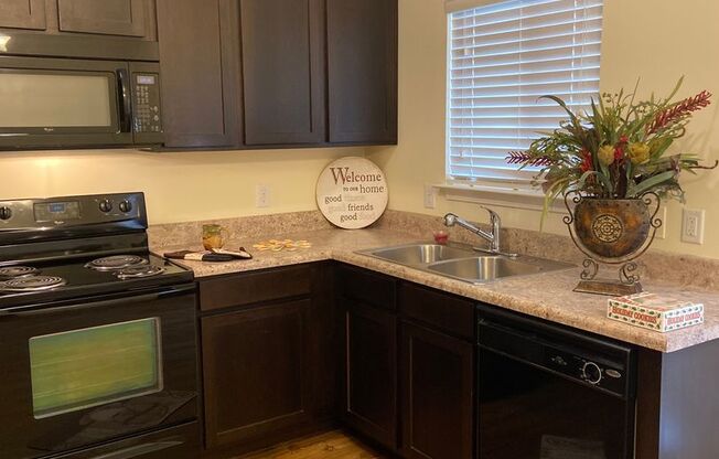 2 beds, 2.5 baths, 1,130 sqft, $1,800, Unit 3317