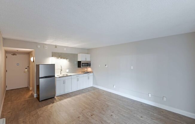 Studio, 1 bath, 364 sqft, $755, Unit 5281 (2419)