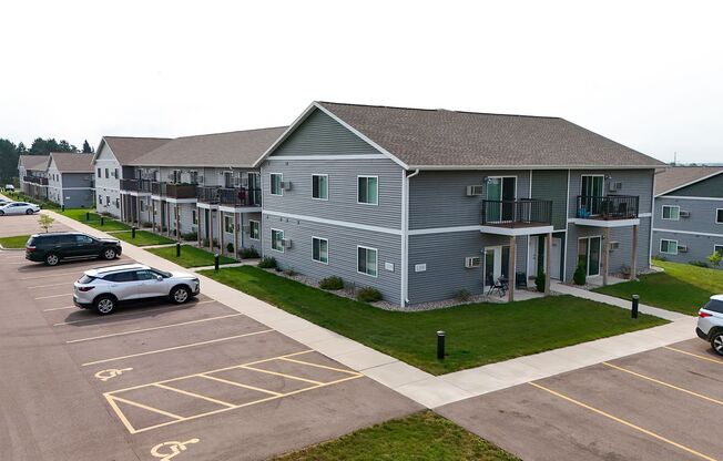 3 beds, 2 baths, 1,165 sqft, $1,490, Unit SH 1200-208