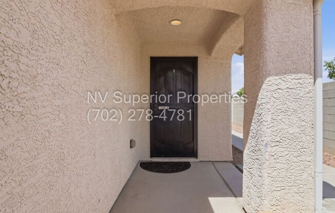 SE!! Corner Lot!! 3 Bed 2.5 Baths!! 2 story! Low Maintenance Desert Landscape front & Back!! Back with Patio.