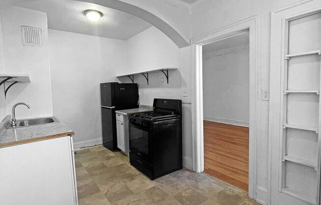 1 bed, 1 bath, 535 sqft, $1,090, Unit 404