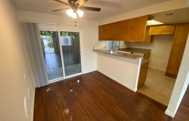 2 beds, 2 baths, $2,670, Unit E