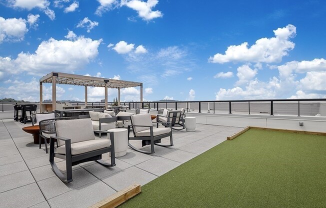 1 bed, 1 bath, 675 sqft, $3,400, Unit 513