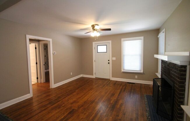 2 beds, 1 bath, $1,495