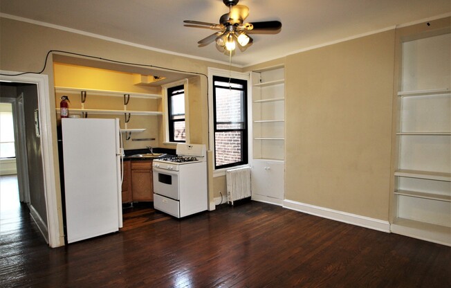 1219 Bolton St.