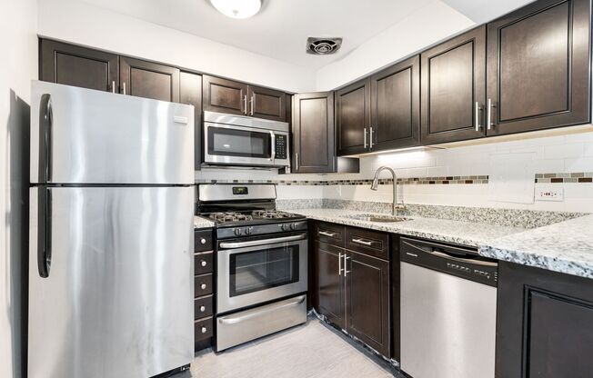 Studio, 1 bath, 336 sqft, $1,475, Unit 101