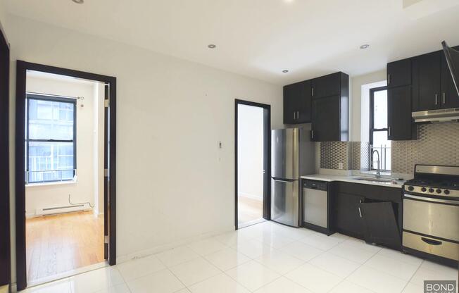 204 W 108 ST