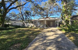 Well Maintened Cozy rental SFH in Temple Terrace, FL