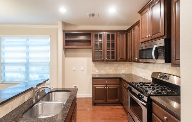 South Austin, Well Maintained, Single Story