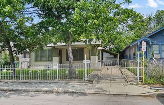 3 beds, 1 bath, $1,700