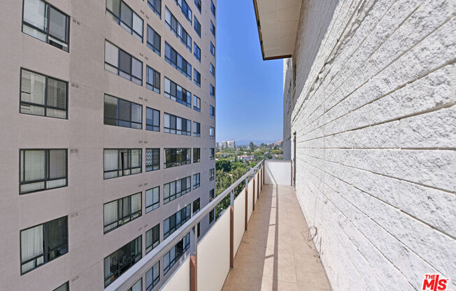 2 beds, 2 baths, 1,340 sqft, $4,695, Unit 1203