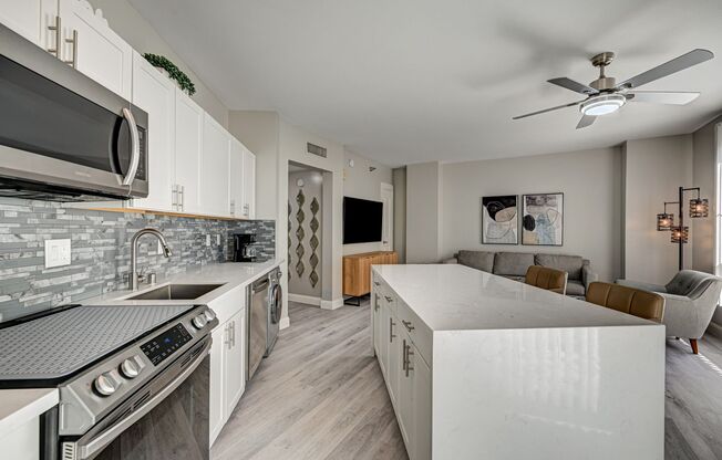 1 bed, 1 bath, $2,000, Unit # 245