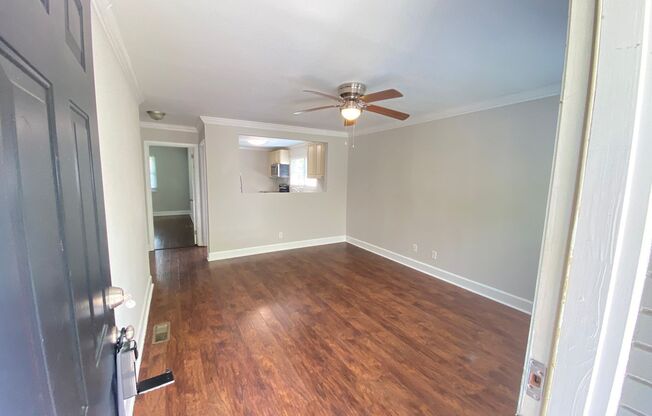 2Bed/1Ba Duplex close to Downtown Concord Fully Renovated with Laundry Room on Site