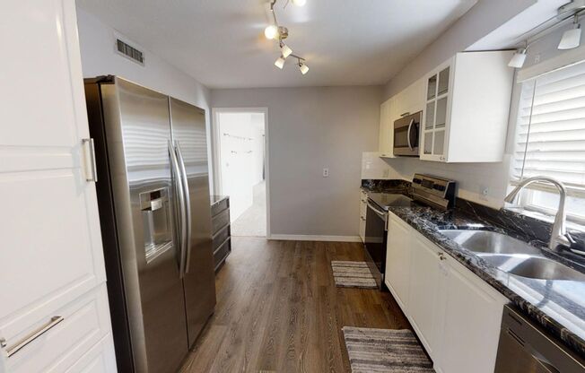 2 beds, 1 bath, $1,800