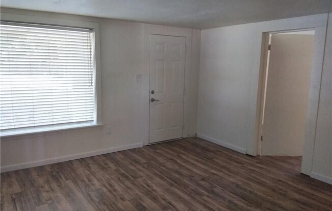 1616 5th Ave