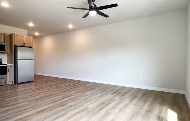 Studio, 1 bath, 730 sqft, $1,635, Unit SC 1408-215