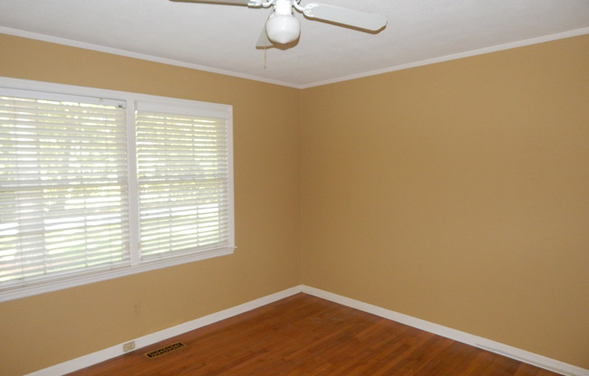 3 beds, 2 baths, $2,000