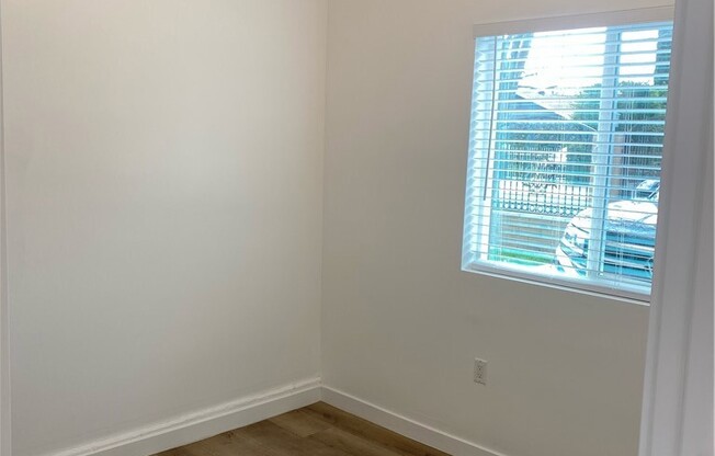 1 bed, 1 bath, 485 sqft, $1,950, Unit 1/2