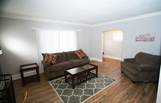 Gorgeous & Completely Rehabbed 3 Bed - 1.5 Bath Colonial for Rent!