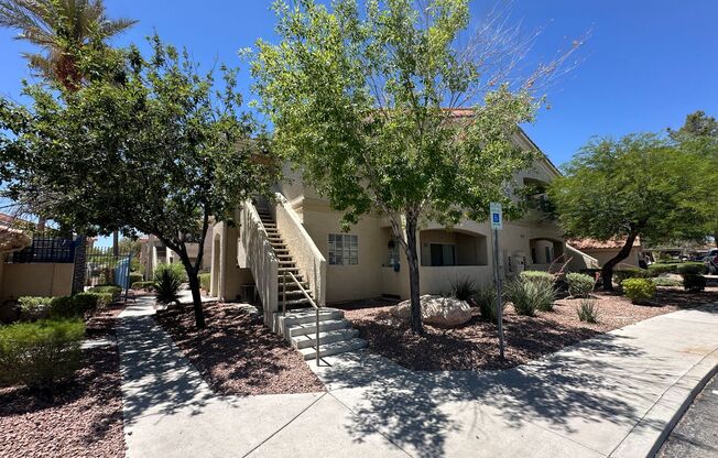 1 bed, 1 bath, $1,160, Unit # 2076