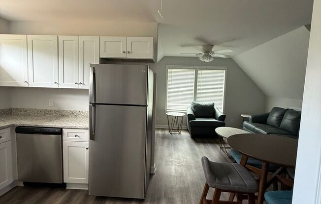 STUDIO APARTMENT PRE-LEASING FOR AUGUST 2026!