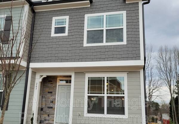 267 OLD GRV LN