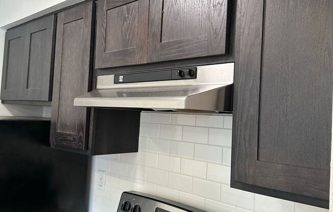 1 bed, 1 bath, 600 sqft, $1,324, Unit WWK-209