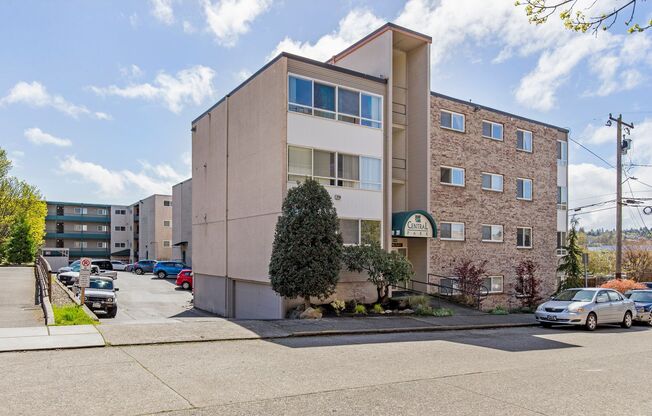 Studio, 1 bath, $1,195, Unit C-303