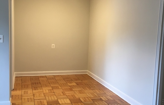 1 bed, 1 bath, 700 sqft, $1,750, Unit 203