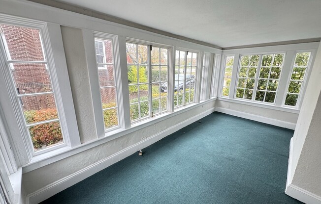 214 COMMONWEALTH AVE