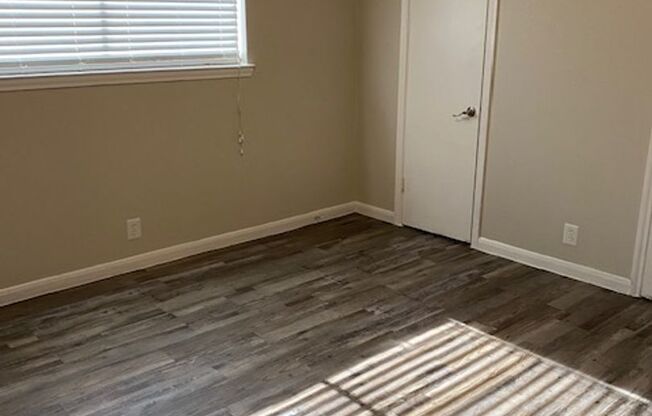 1 bed, 1 bath, 600 sqft, $1,140, Unit 1729-117