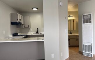 Studio, 1 bath, 410 sqft, $925, Unit 487-09