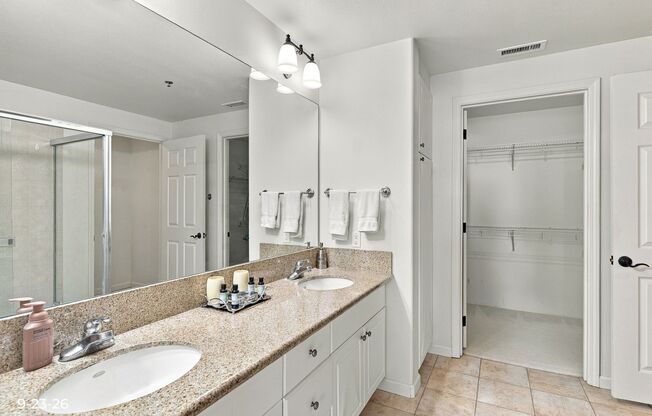 2 beds, 2 baths, $4,500, Unit # 6206