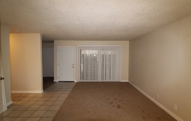 Concord 3 bedroom 2 bath condo updated bathrooms, walk to shopping & Clayton Valley Highschool!