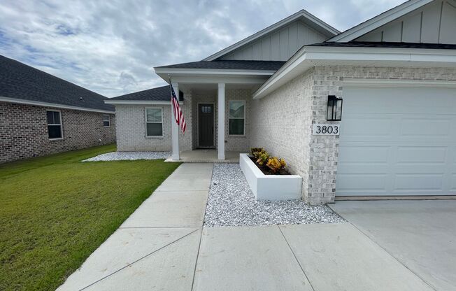 For Lease - 5 BR|2 BA w/ 3 Car Garage in College Station!