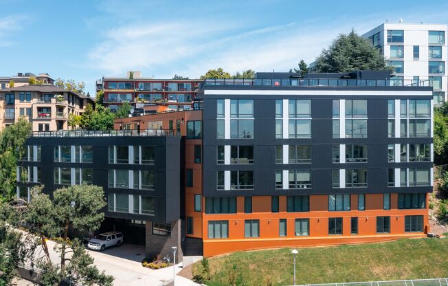 Bell View Apartments - Capitol Hill Neighborhood of Seattle