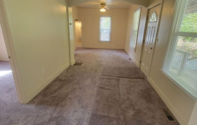 Sweet Two Bedroom Home Minutes from Downtown Port Orchard!