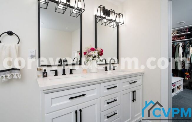 5 beds, 4.5 baths, $4,000